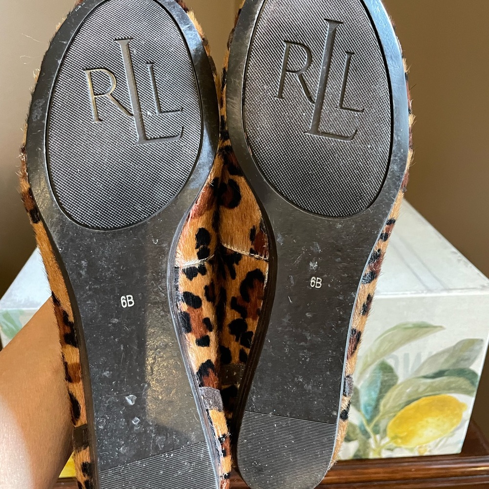 Lauren Animal print flats. Size 6 - Picture 4 of 4